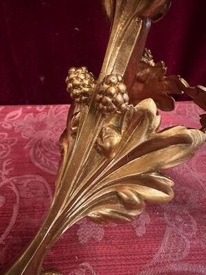 1 Gothic - style Altar - Cross