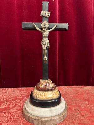 Altar - Cross en Wood / Marble / Zinc, Belgium  19 th century