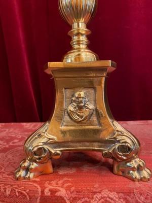 1  Altar - Cross