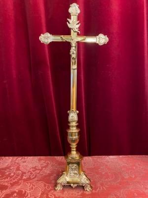 1  Altar - Cross