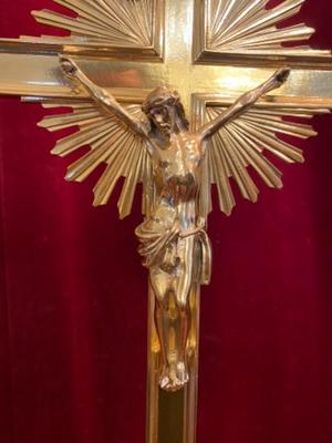 1  Altar - Cross