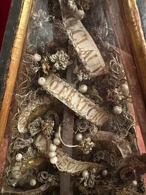 Altar - Reliquary With Nail ( Clavus ) Touched To Parts Of The Holy Cross. en Wood / Glass / Originally Sealed / Fabrics, Italy 18 th century ( Anno 1750 )