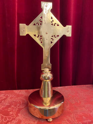 Altar - Cross style art - deco en Brass / Bronze / Polished and Varnished / Stones, Belgium  20 th century ( Anno 1930 )