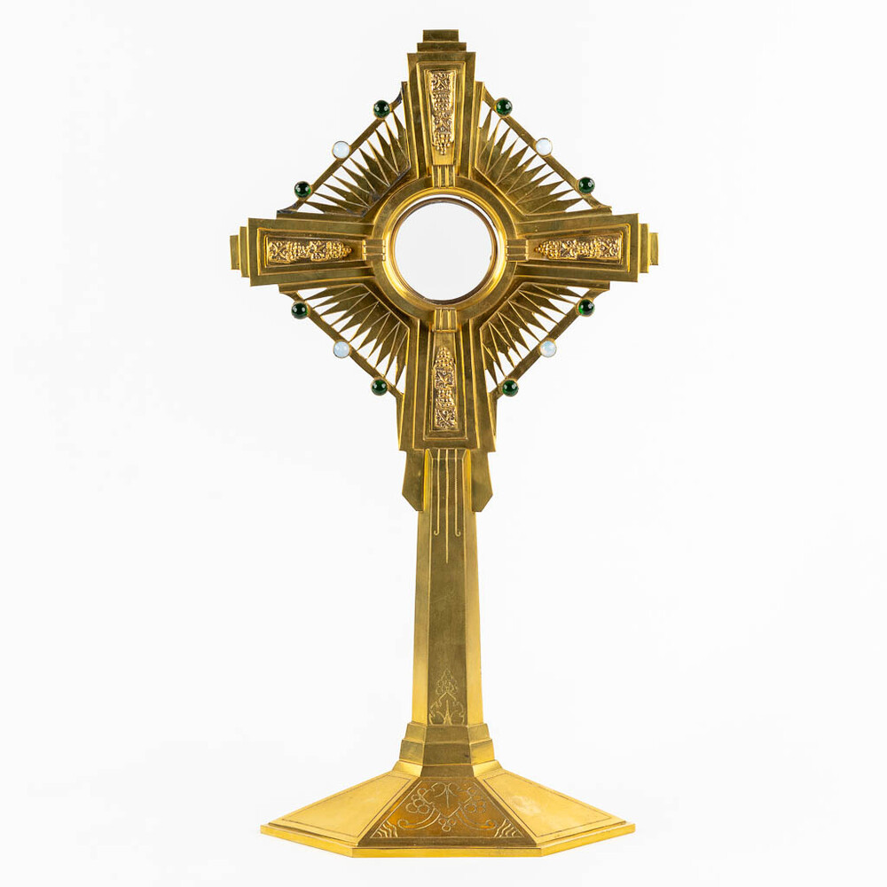 1 art - deco Monstrance