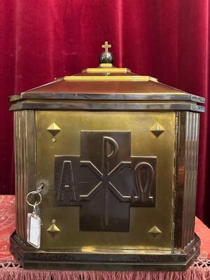 Tabernacle style art - deco en Brass, Netherlands  20 th century ( Anno 1930 )
