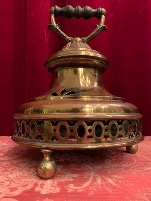Altar - Bell style Baroque en Brass / Bronze, Belgium 18 th century