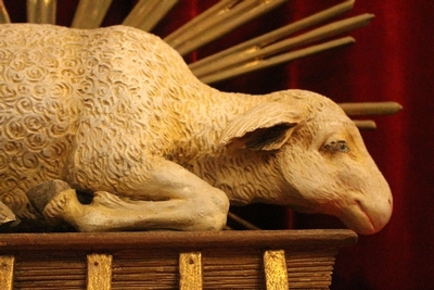 Apocalyptic Lamb style baroque en fully hand-carved wood / polychrome , Southern Germany Early 18th Century ( 1740 )