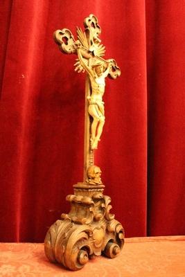 Cross + Corpus style Baroque en hand-carved wood , Southern Germany 19th century