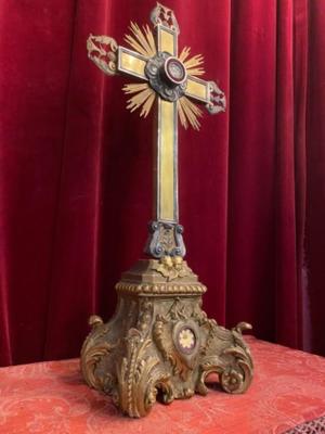 Exceptional Cross - Reliquary With Relic Of The True Cross.  style Baroque en Fully Hand - Carved Wood Polychrome Theca & Ornaments Full Silver 3 Silver Marks. Stones.  Originaly Sealed, Aalbeke Belgium 18th century  ( 1775 )