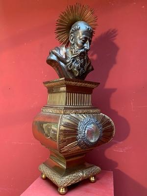 Exceptional Reliquary. Ex Ossibus St. Bernardus  style Baroque en Brass / Glass / Wood Polychrome, Belgium 19th century