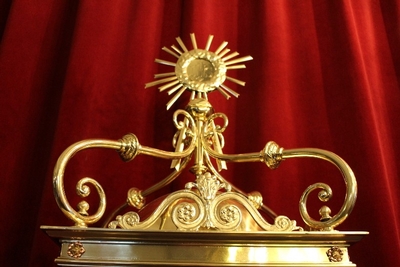 Exposition - Chapel style Baroque en Brass / Bronze / Polished and Varnished, France 19th century