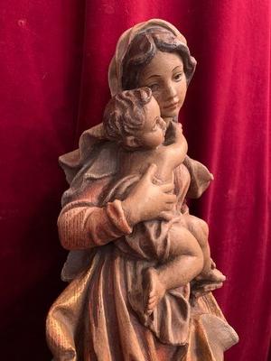 Madonna With Child  style Baroque en wood polychrome, Southern Germany 20th century