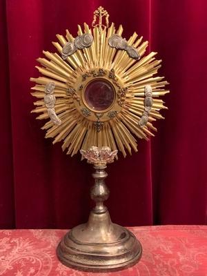 Monstrance Could Be Cleaned And Polished style Baroque en Brass / Bronze / Stones / Pearls, Belgium 19th century