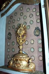 Museum - Worthy Ostensorium / Shrine / Reliquary Relic Of The True Cross. 36 Full Silver Theca S: 12 Apostles - 4 Fathers Of The Church. style Baroque en wood - gilt, Redemptorists - Monastery. Cental - Europe 18 th century