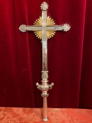 Processional Cross  style Baroque en Bronze / Silver Plated Polished and Varnished, France 19 th century ( Anno 1865 )