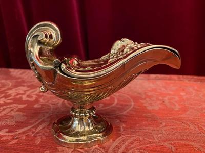 Boat style BAROQUE-STYLE en Bronze / Polished and Varnished, France 19 th century ( Anno 1865 )