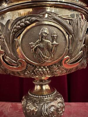 Ciborium style Baroque - Style en Full Bronze Polished and Varnished, Belgium  19 th century ( Anno 1835 )