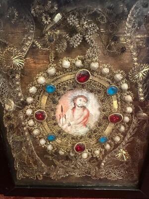 Devotional Imagination Of Christ At The Columna Flagellis. Exceptional Monastery Handwork style Baroque - Style en Hand - Painted / Brocade / Stones / Framed Wood / Glass, Austria 17 th - 18 th century