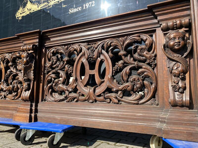Exceptional Double Sided Communion Rail In 2 Pieces style Baroque - Style en Oak wood, Belgium  19 th century