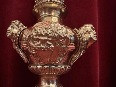 Exceptional Processional Cross style Baroque - Style en Bronze / Polished and Varnished, France 19 th century ( Anno 1851 )