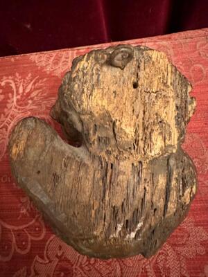 Handcarved Wooden Angel Head style Baroque - Style en Hand - Carved Wood Oak, Netherlands  18 th century