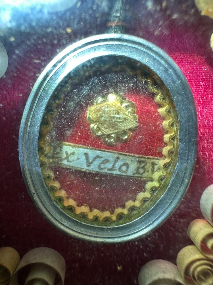 1 Baroque - Style Reliquary - Relic Ex Velo B.M.V.