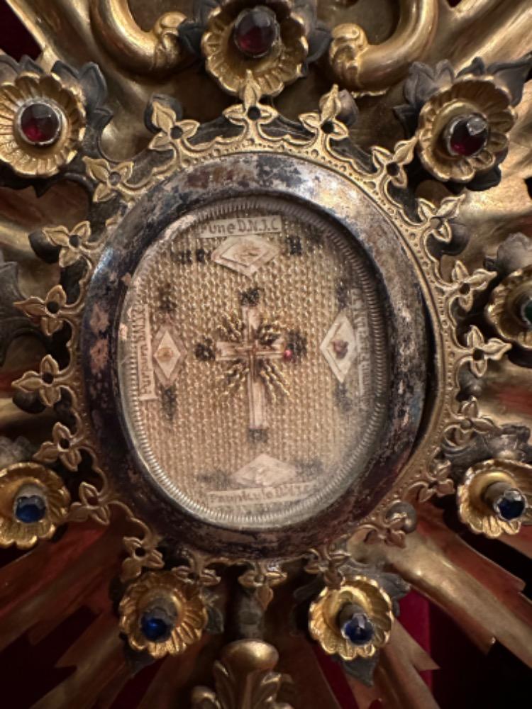 1 Baroque - Style Reliquary - Relic Relics: Ex True Cross / S. Crucis. Ex Purpura Dnjc. Ex Fune Dnjc. Ex Panicolo Dnjc