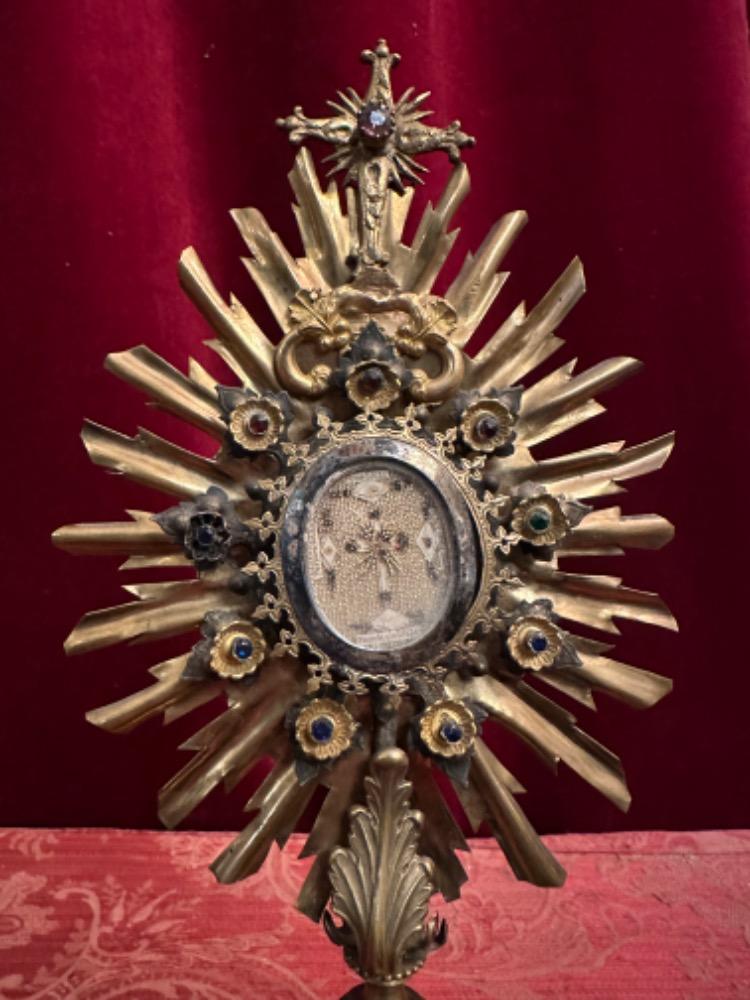 1 Baroque - Style Reliquary - Relic Relics: Ex True Cross / S. Crucis. Ex Purpura Dnjc. Ex Fune Dnjc. Ex Panicolo Dnjc