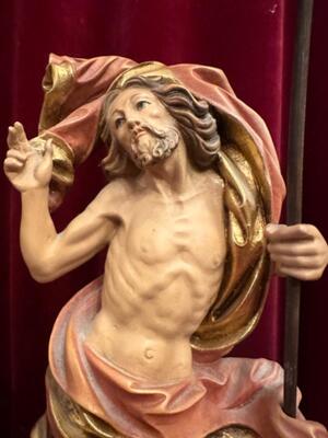 Sculpture Risen Christ  style Baroque - Style en Hand - Carved Wood Polychrome , Italy  20 th century