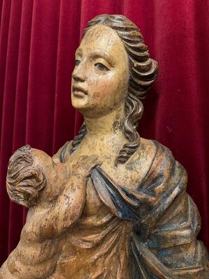 Statue Madonna 