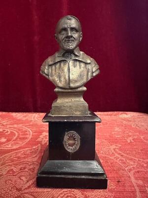 Buste - Reliquary Relic St. Vincentius A Paolo Twice Originally Sealed By Bouasse - Lebel, Paris 1865 en Bronze Bust / Wooden Base / Silver Reliquary / Glass / Originally Sealed, France 19 th century ( Anno 1865 )