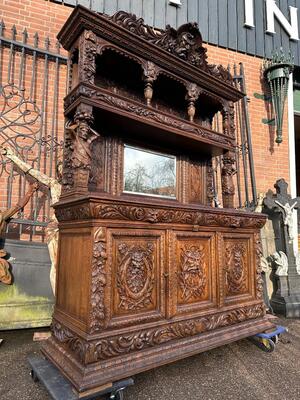 Cabinet  en Oak wood, Netherlands  19 th century