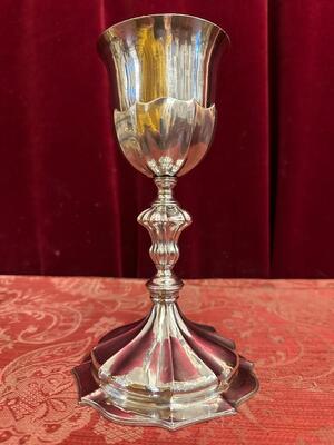 Chalice  en Full Bronze Polished and Varnished, Italy  19 th century ( Anno 1840 )