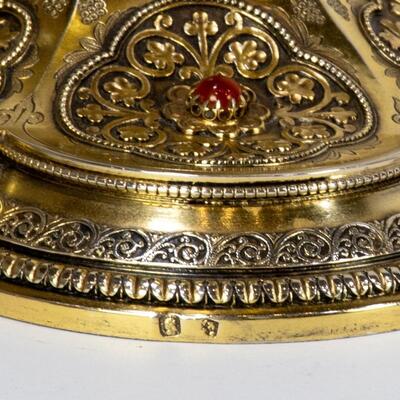 Chalice Expected Soon ! en Full - Silver / Gilt / semi-precious stones / Silver Marks Present, 19 th century