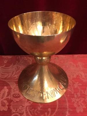 Chalice Hand - Hammered With Original Paten  All Silver Signed : Jac Wijnhoven Edelsmid Eindhoven  en full silver, Dutch 20th century ( 1949 )