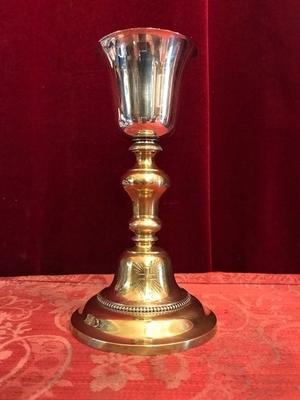 Chalice With Original Paten  en Cuppa Silver / Brass /  Bronze / Gilt, Italy 20th century