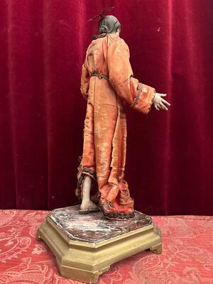 Sculpture  style Classical - Style en Wood / Fabrics / Glass Eyes, Italy  19 th century ( Anno 1880 )