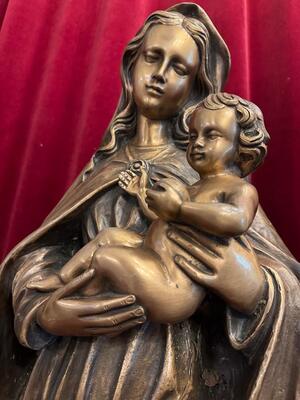 St. Mary With Child Statue Suitable For Oudoor Use ! style Classicistic en Bronze, 20 th century ( Anno 1955 )