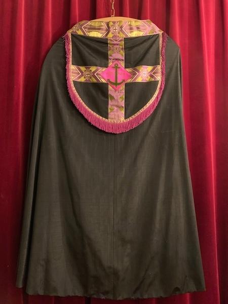 Used Vestments & Tapestry - Fluminalis