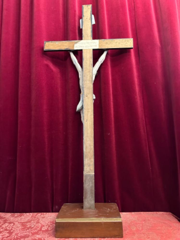 1  Cross With Corpus Christi