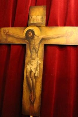 Cross With Hand-Painted Corpus  (Charles Eyck ?)                                             en Oak wood, Dutch 20th century ( 1955 )