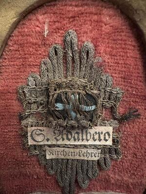 1  Ex Ossibus Relic Of St. Adalbero Of WüRzburg - Germany. Text : The Lord Quards All Their Bones.