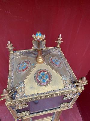 Exceptional Unique And Large High Quality Reliquary  en Bronze Gilt / Glass / Enamel, France 19th century ( anno 1865 )