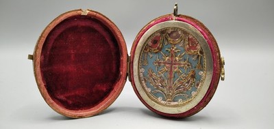Extremely Rare High-Quality Reliquary Containing 6 Relics Including The True Cross Italy  19 th century