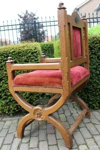 Chair. Completely & Professionally Refit According To The Traditional Methods And With Original Materials. style Gothic en Oak wood / Red Velvet, Belgium 19th century