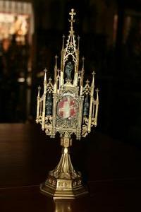 Reliquary style gothic en bronze, netherlands 19th century