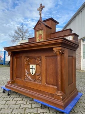 Altar style Gothic - Style en Oak wood, Belgium 19 th century