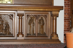 Altar  style Gothic - style en wood oak, 19th century