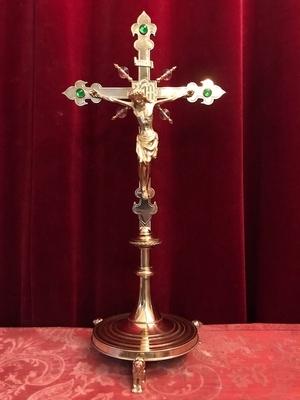 Altar - Cross style Gothic - style en Bronze / Polished and Varnished / Stones / Glass, France 19th century ( anno 1890 )