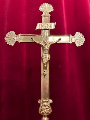 Altar - Cross style Gothic - Style en Bronze / Polished and Varnished, Belgium  19 th century ( Anno 1890 )
